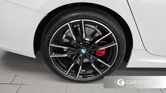 BMW 3 Series (G20) id 4669602 из Кореи 30
