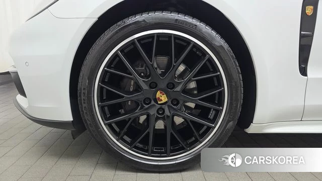 Porsche Panamera (971) id 3905968 из Кореи 15