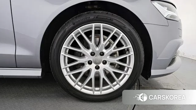 Audi New A6 id 3210072 из Кореи 15