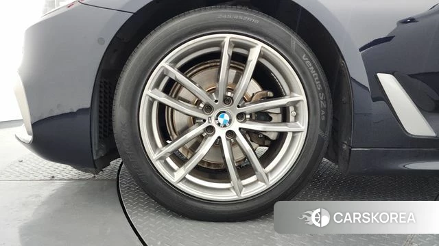 BMW 5 Series (G30) id 4727688 из Кореи 26