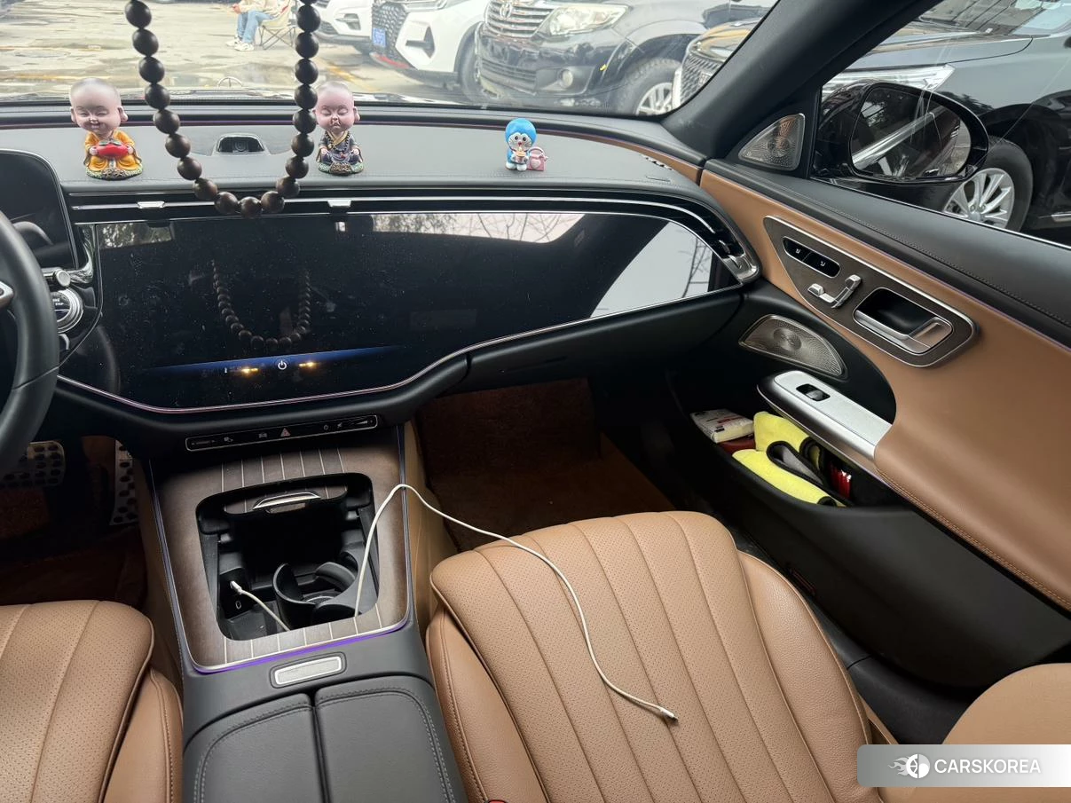 Mercedes-Benz E-class id 4426908 из Китая 9
