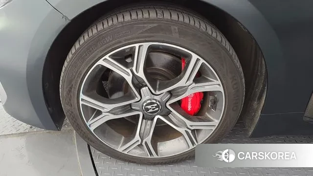 Kia Stinger id 3345098 из Кореи 15