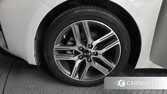 Kia Come New K3 id 4325966 из Кореи 25