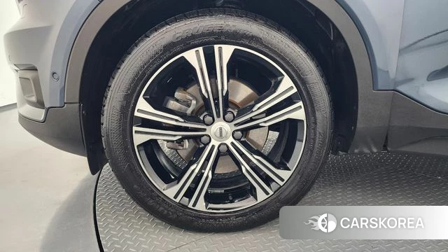 Volvo XC40 id 4445603 из Кореи 32