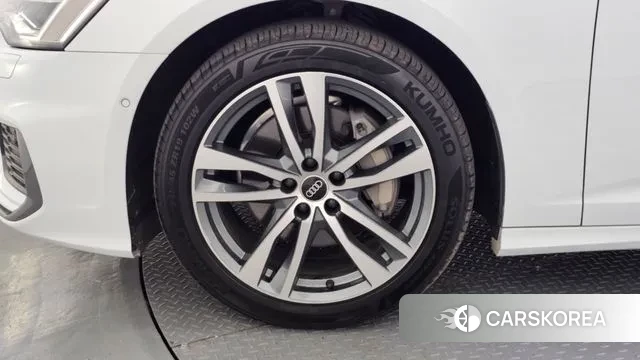 Audi A6 (C8) id 3529874 из Кореи 15