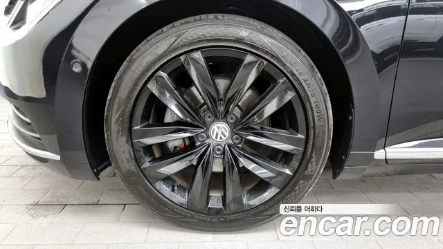 Volkswagen Arteon id 2855205 из Кореи 15
