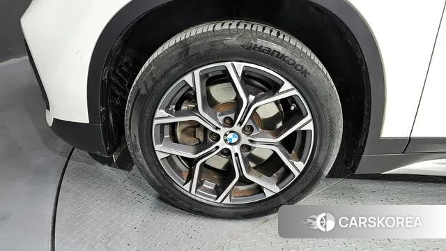 BMW X1 (F48) id 3660773 из Кореи 15