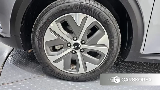 Kia Niro EV id 3616010 из Кореи 15