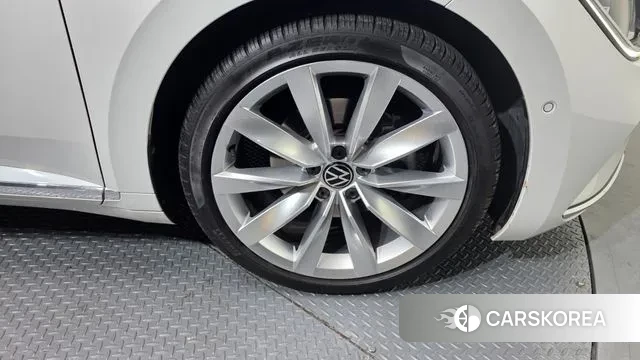 Volkswagen Arteon id 3701606 из Кореи 15