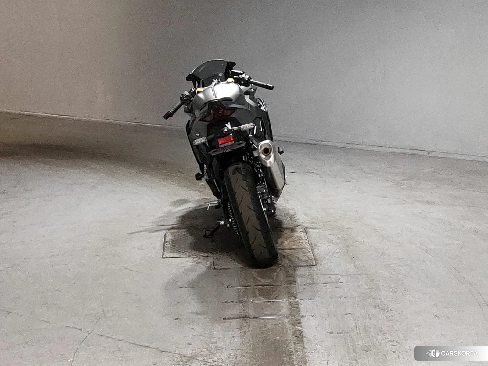 OTHER NINJA ZX-4R SE 2025 из Японии, фото 4