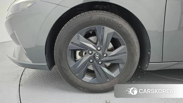 Hyundai Avante (CN7) id 3818707 из Кореи 15