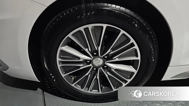 Hyundai Grandeur IG Hybrid id 3284655 из Кореи 15