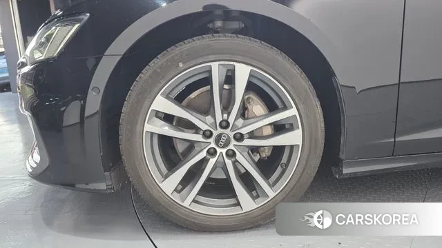 Audi A6 (C8) id 3348999 из Кореи 15