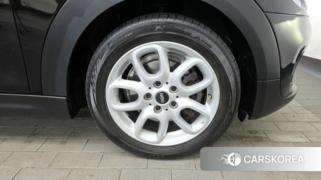 Mini Cooper D id 3893821 из Кореи 15