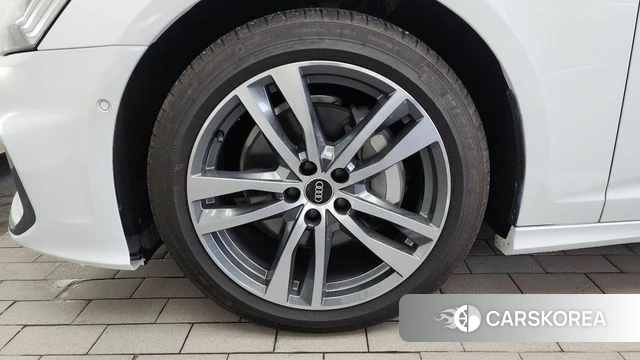Audi A6 (C8) id 4603118 из Кореи 27