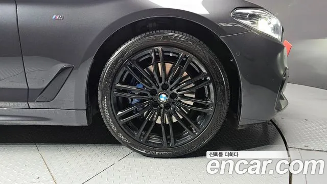 BMW 5 Series (G30) id 2819004 из Кореи 15