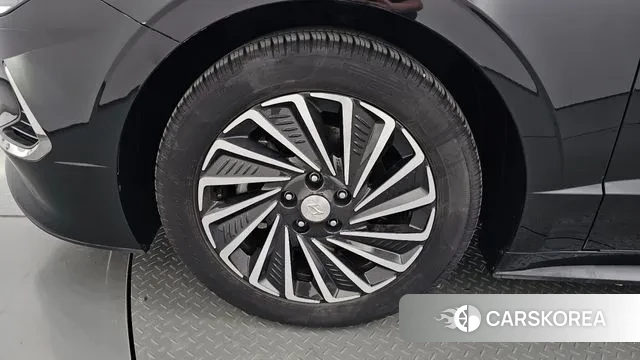 Hyundai Sonata Hybrid (DN8) id 3269545 из Кореи 15