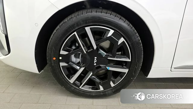 Kia The New K8 id 4193942 из Кореи 29