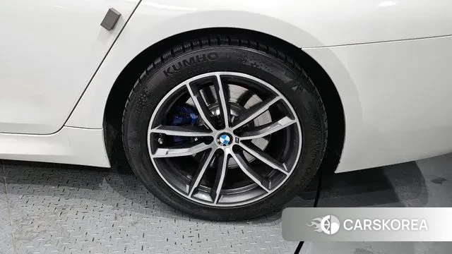 BMW 5 Series (G30) id 3665182 из Кореи 15