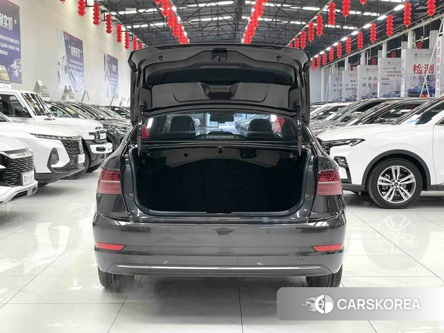 Volkswagen Sagitar id 4313297 из Китая 16