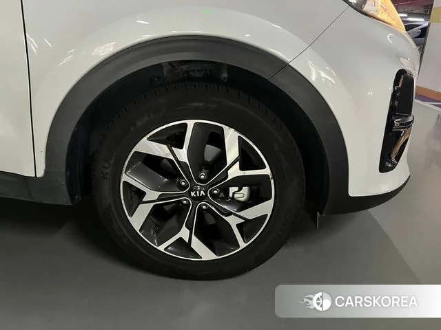 Kia Sportage The Bold 2019 Белый из Кореи, фото 5