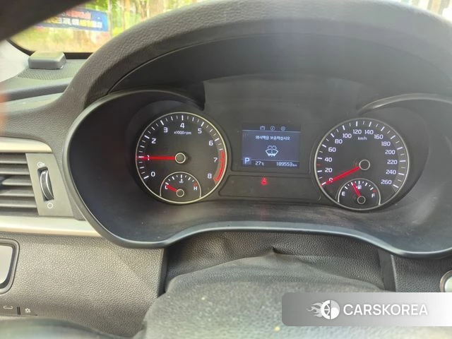 Kia K5 3rd generation 2019 Белый из Кореи, фото 5