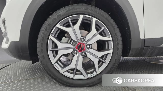 Kia Seltos id 4551046 из Кореи 26