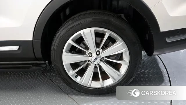 Ford Explorer id 3778858 из Кореи 15