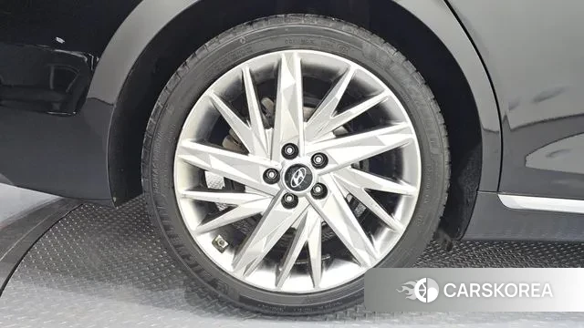 Hyundai The New Grandeur IG id 3577615 из Кореи 15