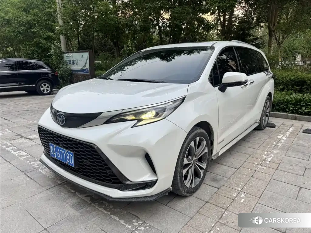 Toyota Grevia 2024 Белый из Китая, фото 5
