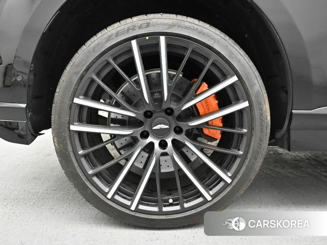 Aston Martin DBX id 3811373 из Кореи 15