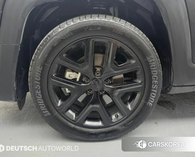 Jeep Renegade id 4893742 из Кореи 15