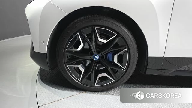 BMW iX id 4854025 из Кореи 29