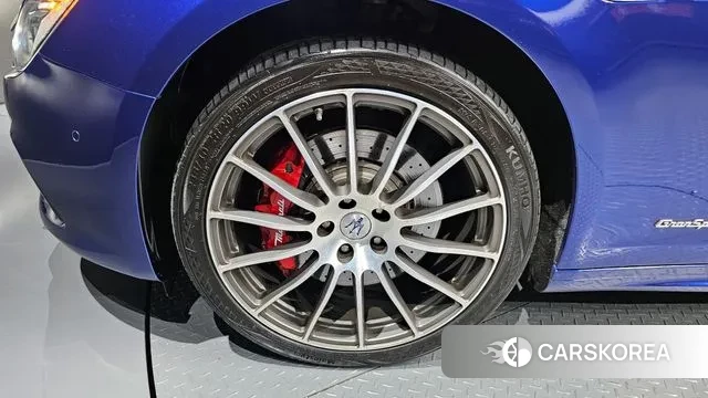 Maserati Ghibli id 3029214 из Кореи 15