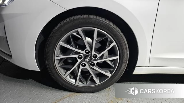 Hyundai The New Avante AD id 3829078 из Кореи 15