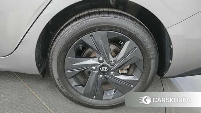 Hyundai Avante Hybrid (CN7) id 4541783 из Кореи 15