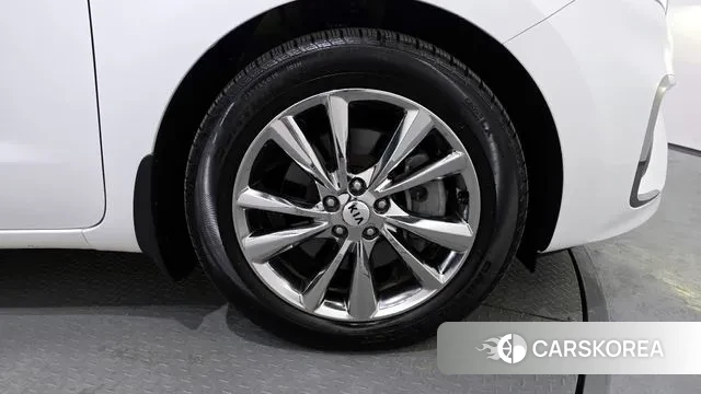 Kia The New Carnival id 3530811 из Кореи 15