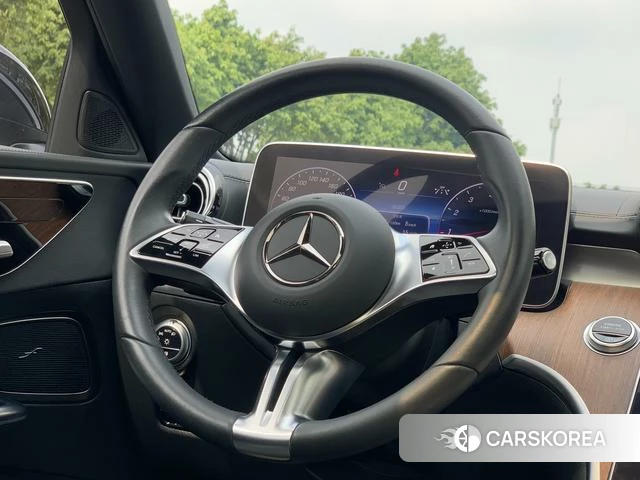 Mercedes-Benz Class C id 4220106 из Китая 28