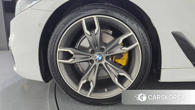 BMW 5 Series (G30) id 4742365 из Кореи 29