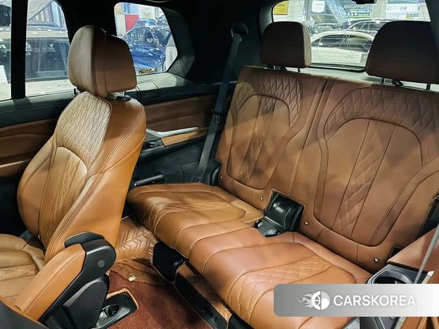 BMW X7 id 4209253 из Китая 15