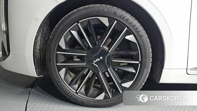 Kia The New K8 Hybrid id 4623135 из Кореи 15