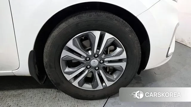 Kia The New Carnival id 3728027 из Кореи 15