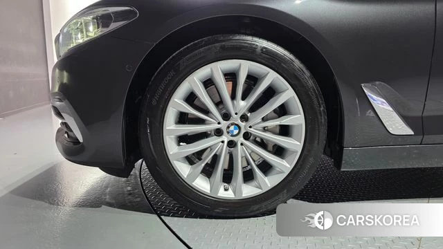 BMW 5 Series (G30) id 4657887 из Кореи 15
