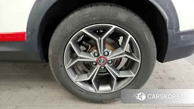 Ssangyong Beautiful Korando id 3747380 из Кореи 15