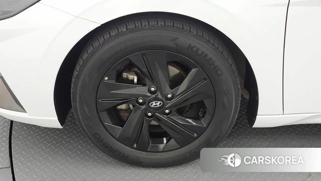 Hyundai Avante (CN7) id 4330373 из Кореи 15