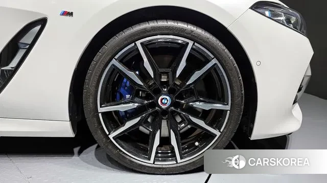 BMW 8 Series (G15) id 3322715 из Кореи 15