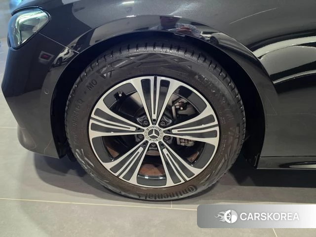 Mercedes-Benz E-Class W214 id 4897755 из Кореи 15