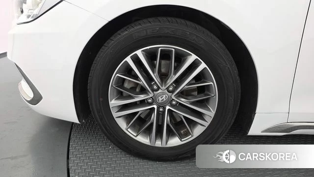 Hyundai Grandeur IG id 4448343 из Кореи 15