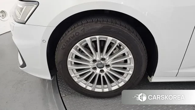 Audi A6 (C8) id 3412867 из Кореи 15