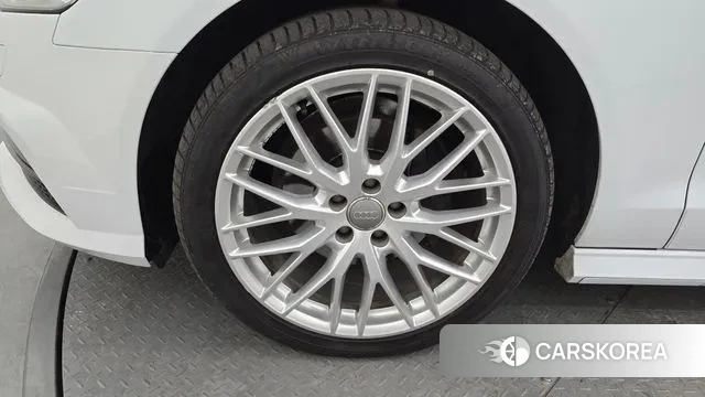 Audi New A6 id 3612828 из Кореи 15